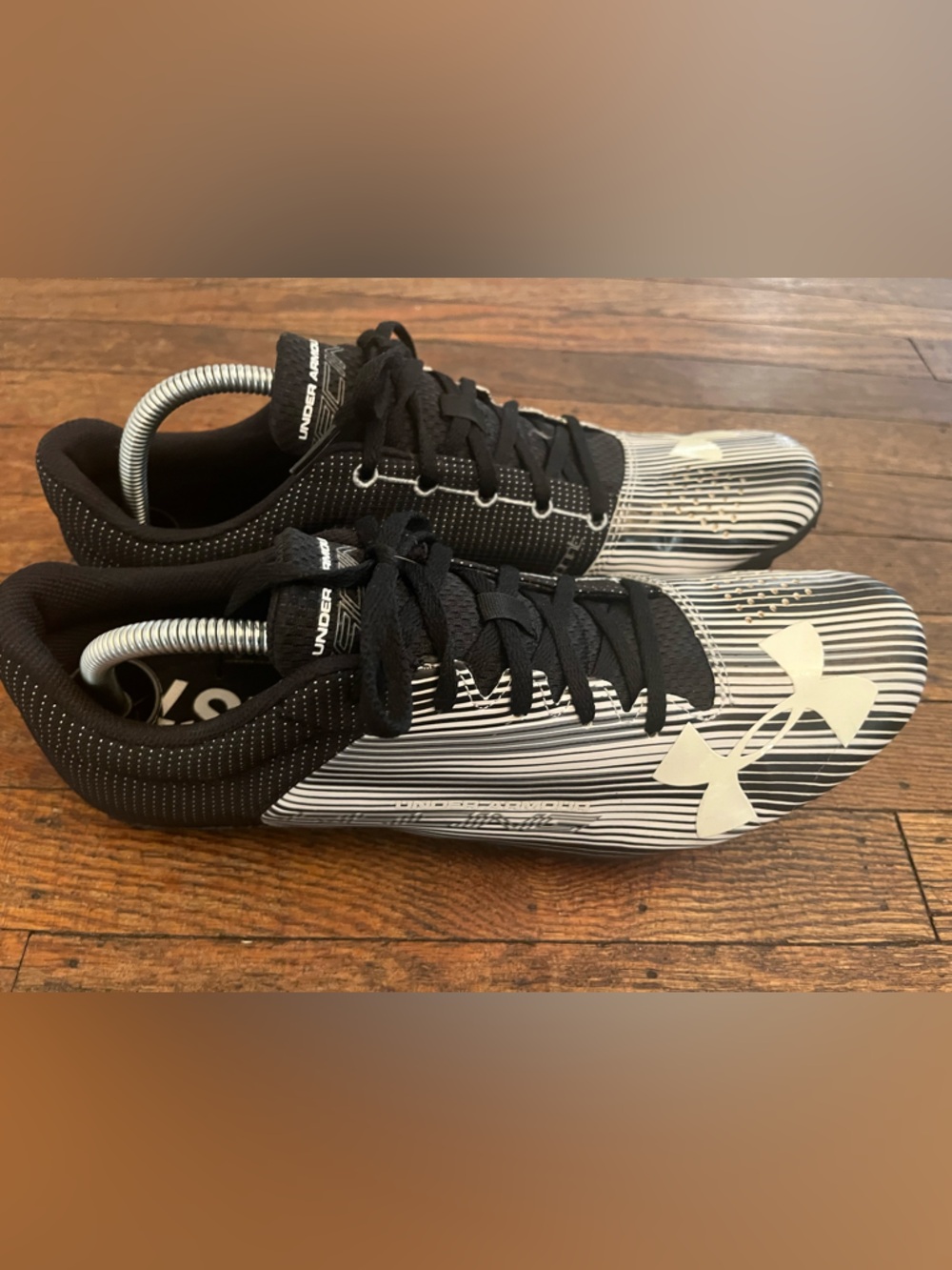 Under Armour Kick Sprint Track Spikes Black/White Men’s Size 12 EUC-Super Clean